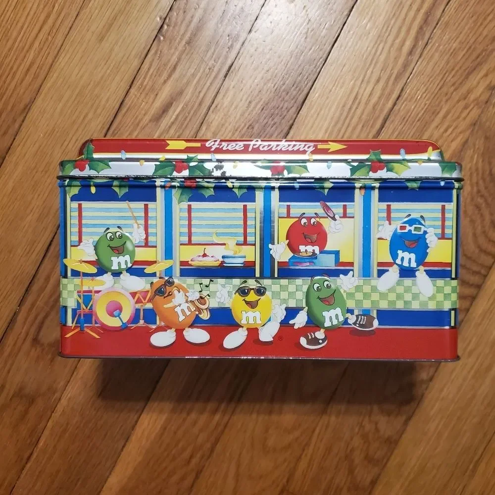 M&M's brand Christmas‎ village series number 4 limited edition vtg diner tin
